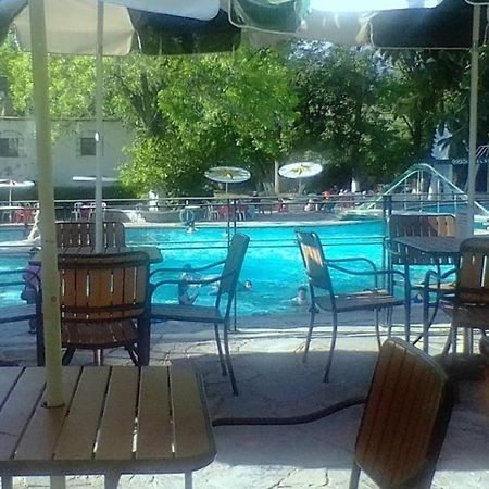 Hotel Balneario Tzindejeh Tasquillo Esterno foto