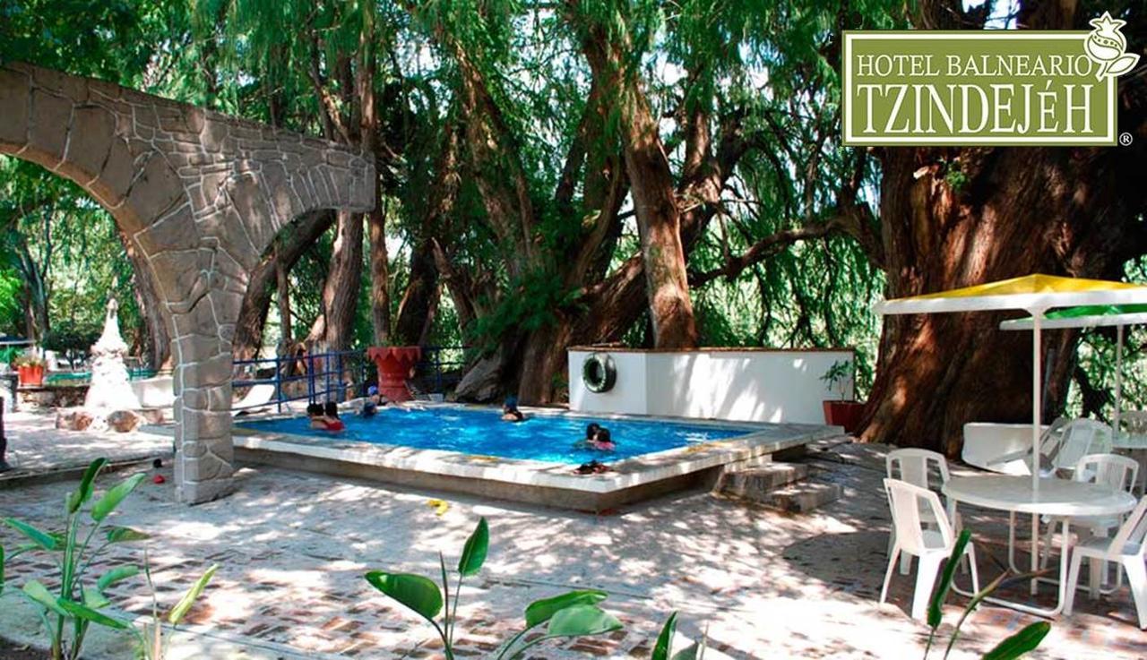 Hotel Balneario Tzindejeh Tasquillo Esterno foto