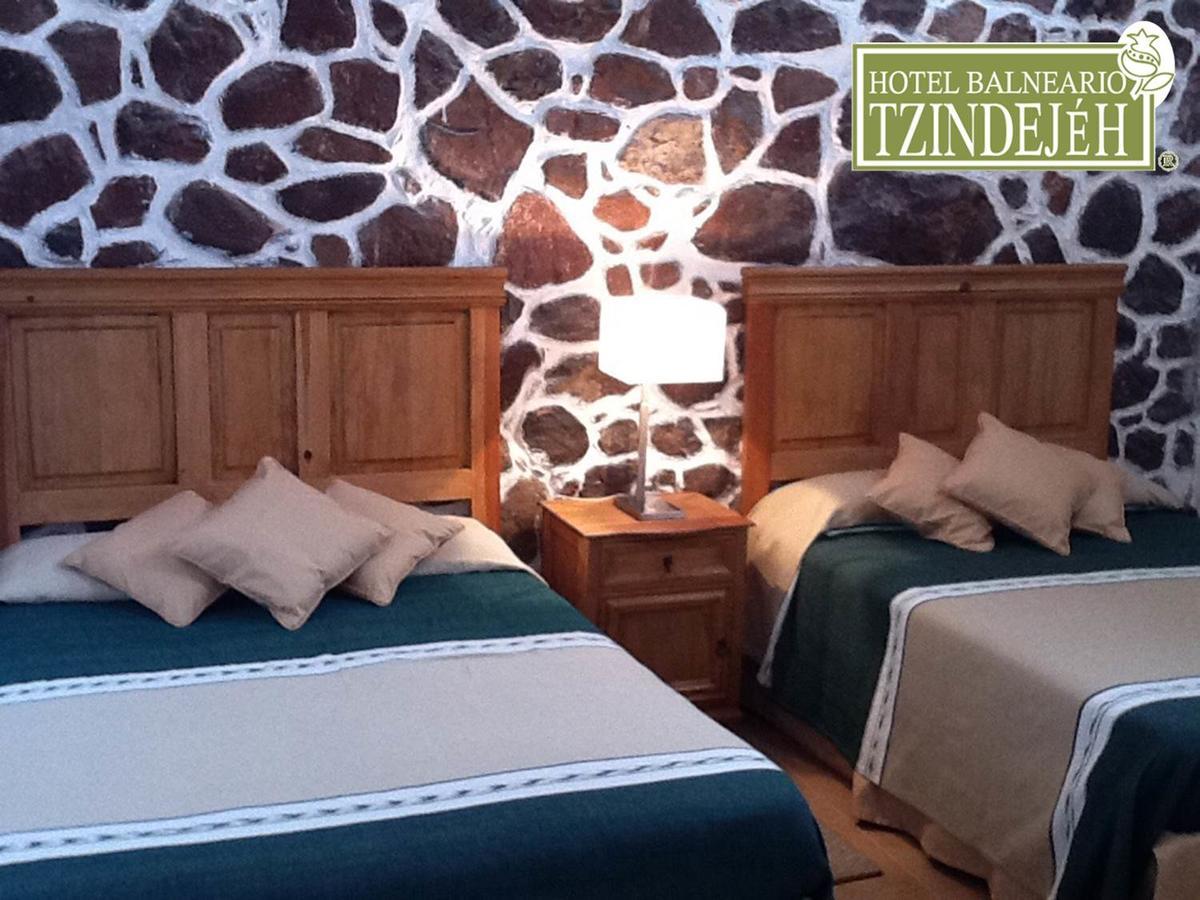 Hotel Balneario Tzindejeh Tasquillo Esterno foto