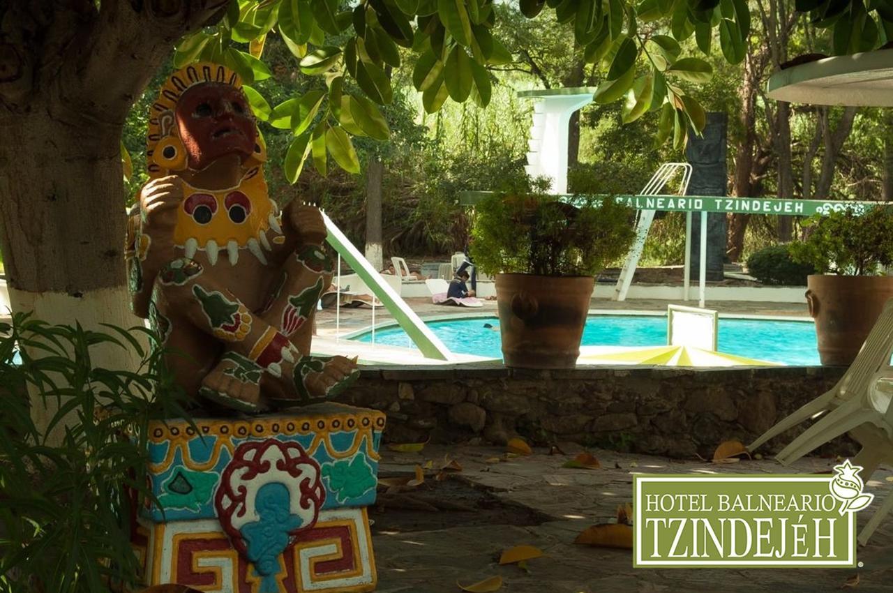 Hotel Balneario Tzindejeh Tasquillo Esterno foto